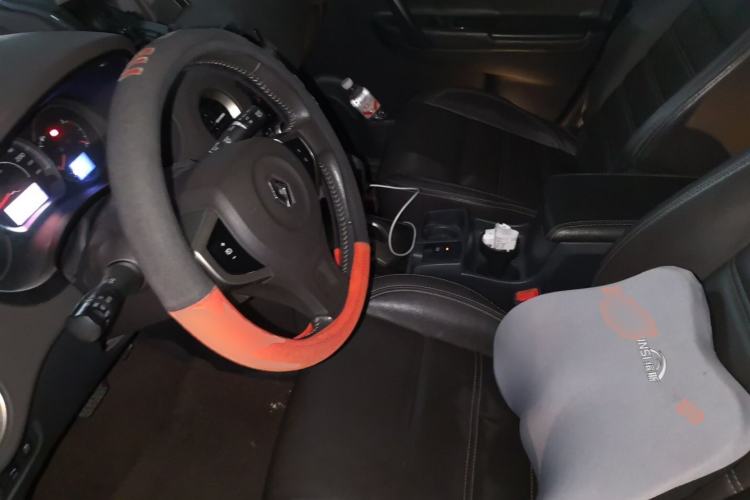 Used Renault Koleos 2013 2.5L Two-Wheel Drive Comfort Edition Left Front Seat