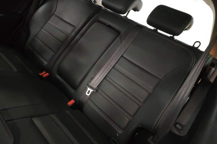 Used Renault Koleos 2013 2.5L Two-Wheel Drive Comfort Edition Left Rear Seat