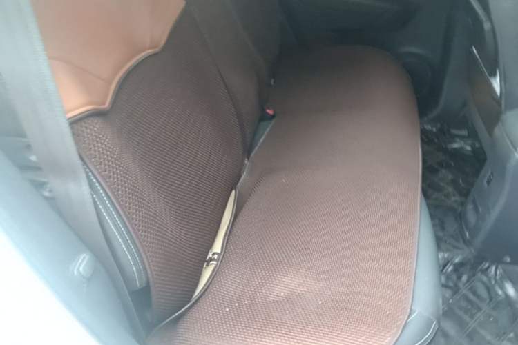 Used Renault Koleos 2013 2.5L 4x4 Comfort Edition Left Rear Seat