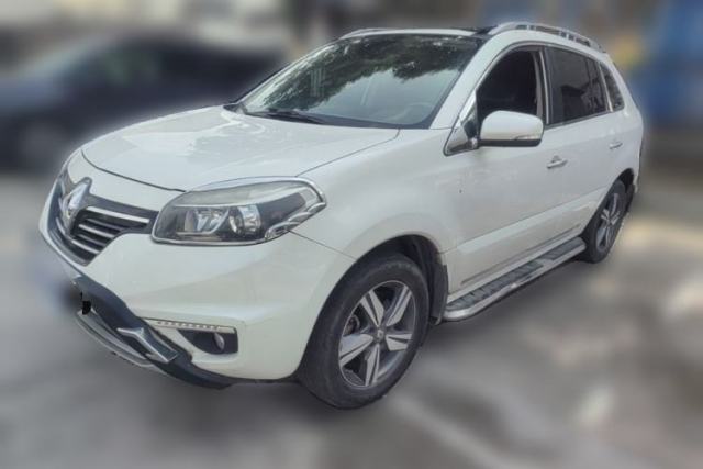 Used Renault Koleos 2013 2.5L Two-Wheel Drive Comfort Edition with Navigation
