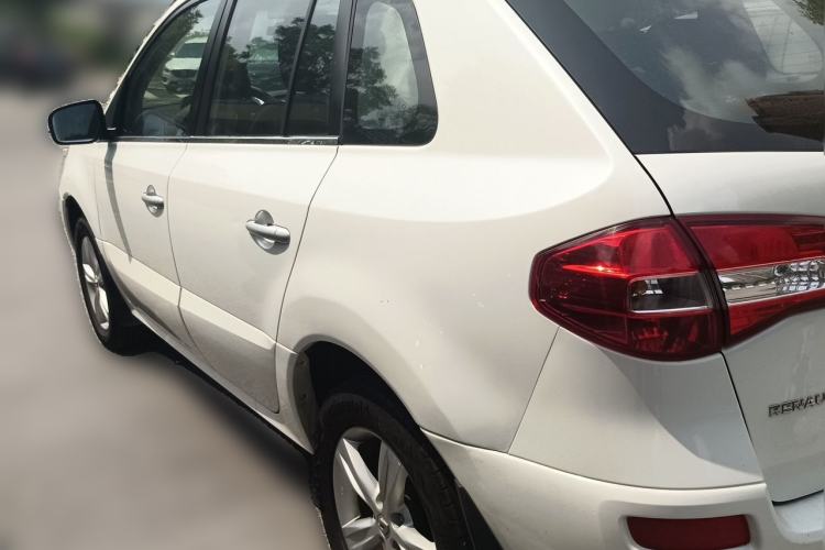 Used Renault Koleos 2013 2.5L Two-Wheel-Drive Urban Edition Rear Left 45 Deg