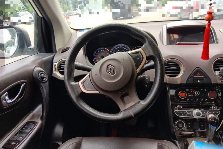 Used Renault Koleos 2013 2.5L 4x4 Comfort Edition Steering Wheel