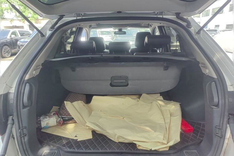 Used Renault Koleos 2013 2.5L Two-Wheel Drive Comfort Edition with Navigation Trunk