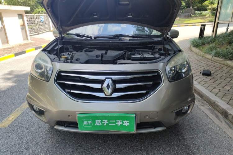Used Renault Koleos 2013 2.5L Two-Wheel Drive Comfort Edition with Navigation Engine Bay