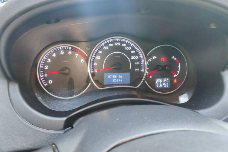 Used Renault Koleos 2013 2.5L Two-Wheel Drive Comfort Edition with Navigation Instrument Cluster