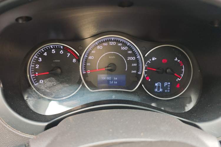 Used Renault Koleos 2013 2.5L Two-Wheel-Drive Luxury Edition Instrument Cluster