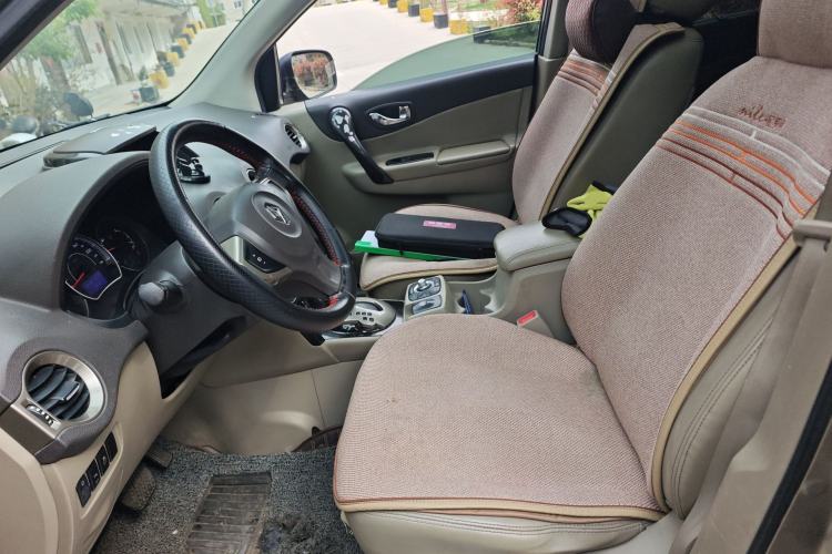 Used Renault Koleos 2013 2.5L Two-Wheel-Drive Luxury Edition Left Front Seat
