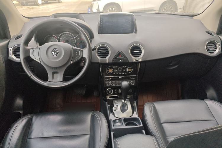 Used Renault Koleos 2014 2.5L 4x4 Comfort Edition Center Console