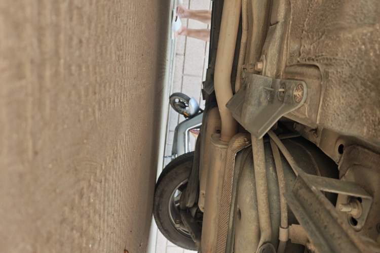Used Renault Koleos 2014 2.5L Two-Wheel Drive Comfort Edition Chassis Front Left