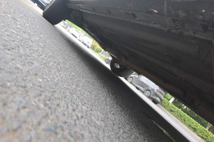Used Renault Koleos 2014 2.0L Two-Wheel Drive Fashion Edition Chassis Front Right