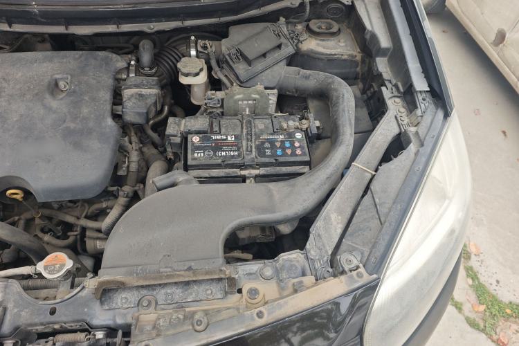 Used Renault Koleos 2014 Revised Version 2.0L Two-Wheel Drive Fashion Edition Engine Bay Left