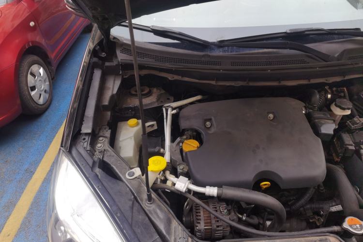 Used Renault Koleos 2014 Revised Version 2.0L Two-Wheel Drive Smart Enjoyment Edition Engine Bay Right