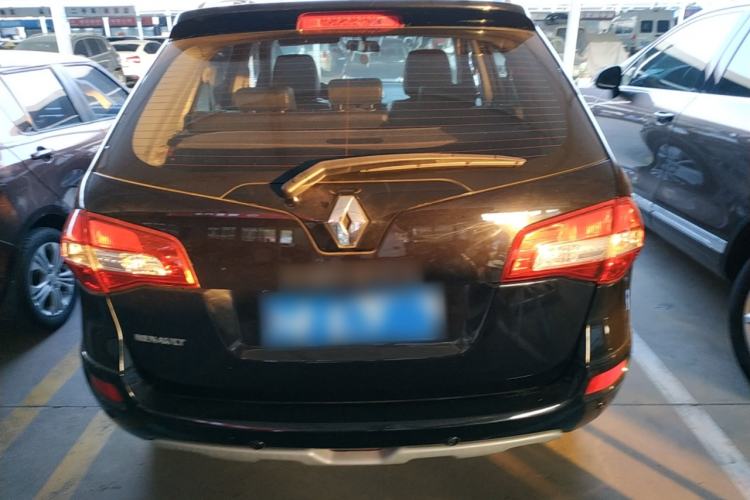 Used Renault Koleos 2014 Revised Version 2.0L Two-Wheel Drive Fashion Edition Exterior 4
