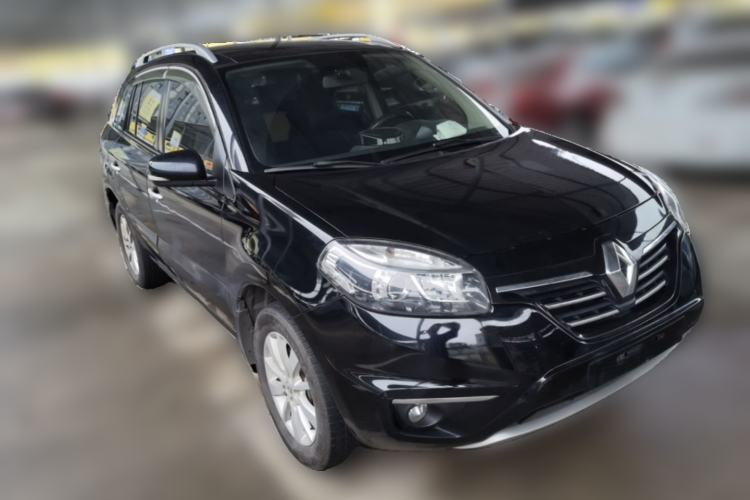 Used Renault Koleos 2014 2.0L Two-Wheel Drive Fashion Edition Front Right 45 Deg