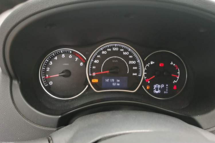 Used Renault Koleos 2014 2.0L Two-Wheel Drive Smart Edition Instrument Cluster
