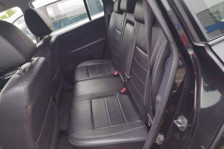 Used Renault Koleos 2014 Revised Version 2.0L Two-Wheel Drive Smart Enjoyment Edition Interior 4