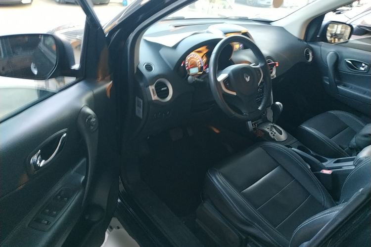 Used Renault Koleos 2014 Revised Version 2.0L Two-Wheel Drive Fashion Edition Left Front Seat