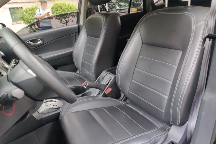 Used Renault Koleos 2014 Revised Version 2.0L Two-Wheel Drive Smart Enjoyment Edition Left Front Seat
