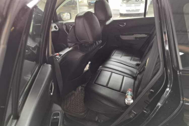 Used Renault Koleos 2014 2.0L Two-Wheel Drive Fashion Edition Left Rear Seat
