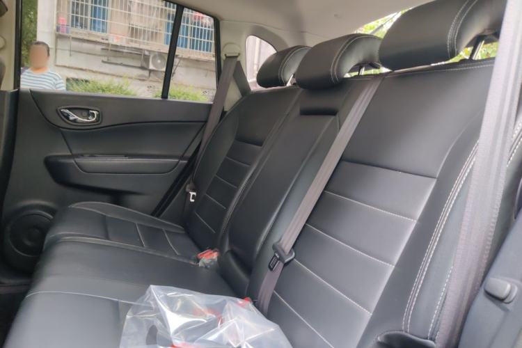Used Renault Koleos 2014 Revised Version 2.0L Two-Wheel Drive Smart Enjoyment Edition Left Rear Seat