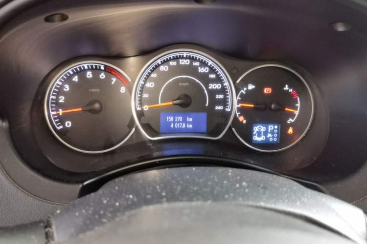 Used Renault Koleos 2014 2.0L Two-Wheel Drive Fashion Edition Odometer Close Up