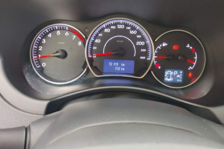 Used Renault Koleos 2014 Revised Version 2.0L Two-Wheel Drive Smart Enjoyment Edition Odometer Close Up