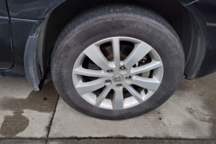 Used Renault Koleos 2014 2.0L Two-Wheel Drive Fashion Edition Right Front Wheel Hub