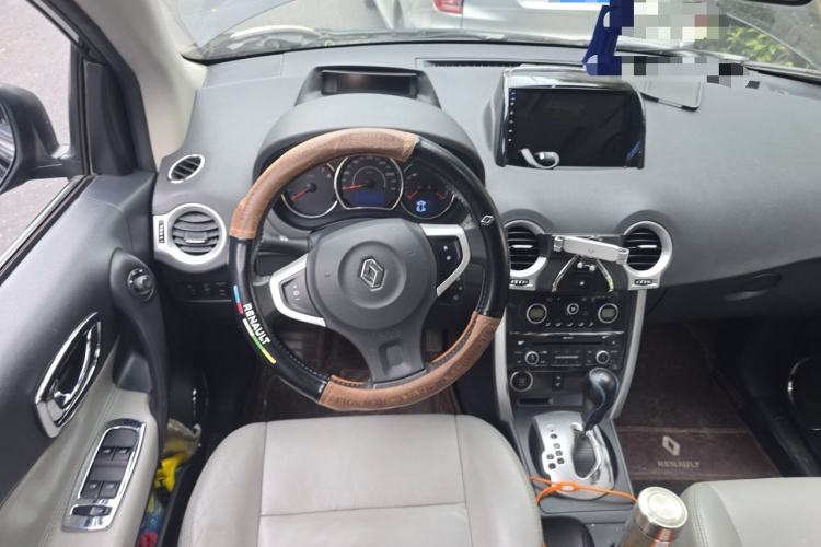 Used Renault Koleos 2014 2.0L Two-Wheel Drive Fashion Edition Steering Wheel