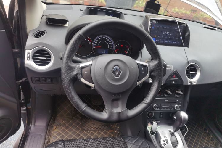 Used Renault Koleos 2014 Revised Version 2.0L Two-Wheel Drive Smart Enjoyment Edition Steering Wheel