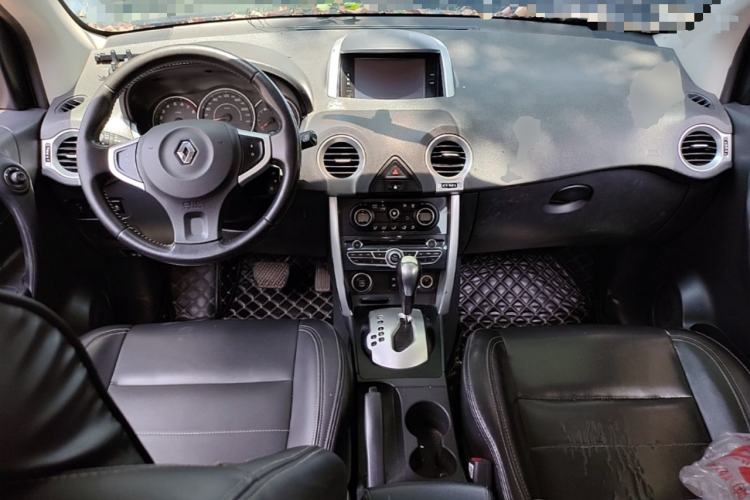 Used Renault Koleos 2014 Revised Version 2.5L Two-Wheel Drive Urban Edition Center Console