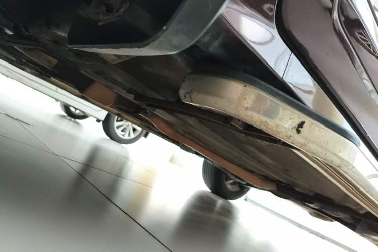 Used Renault Koleos 2014 Revised Version 2.5L Two-Wheel Drive Comfort Edition Chassis Front Left