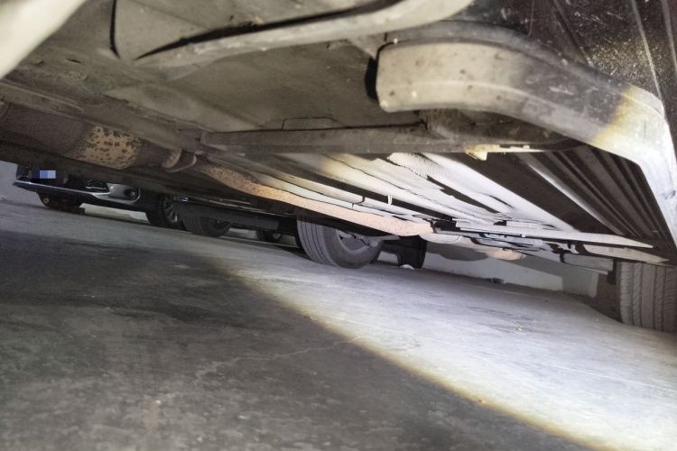 Used Renault Koleos 2014 2.5L 4x4 Comfort Edition Chassis Front Left