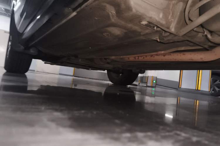 Used Renault Koleos 2014 2.5L 4x4 Comfort Edition Chassis Rear Left