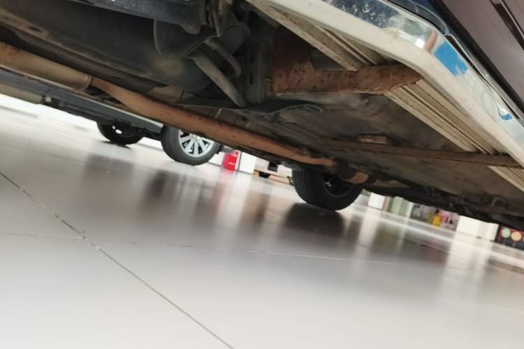 Used Renault Koleos 2014 Revised Version 2.5L Two-Wheel Drive Comfort Edition Chassis Rear Right