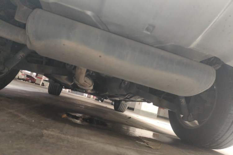 Used Renault Koleos 2014 Revised Version 2.5L Two-Wheel Drive Urban Edition Chassis Rear