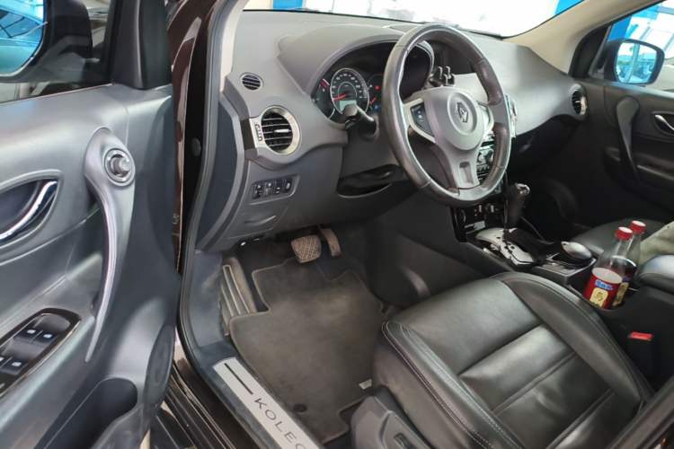 Used Renault Koleos 2014 Revised Version 2.5L Two-Wheel Drive Comfort Edition Driver Seat