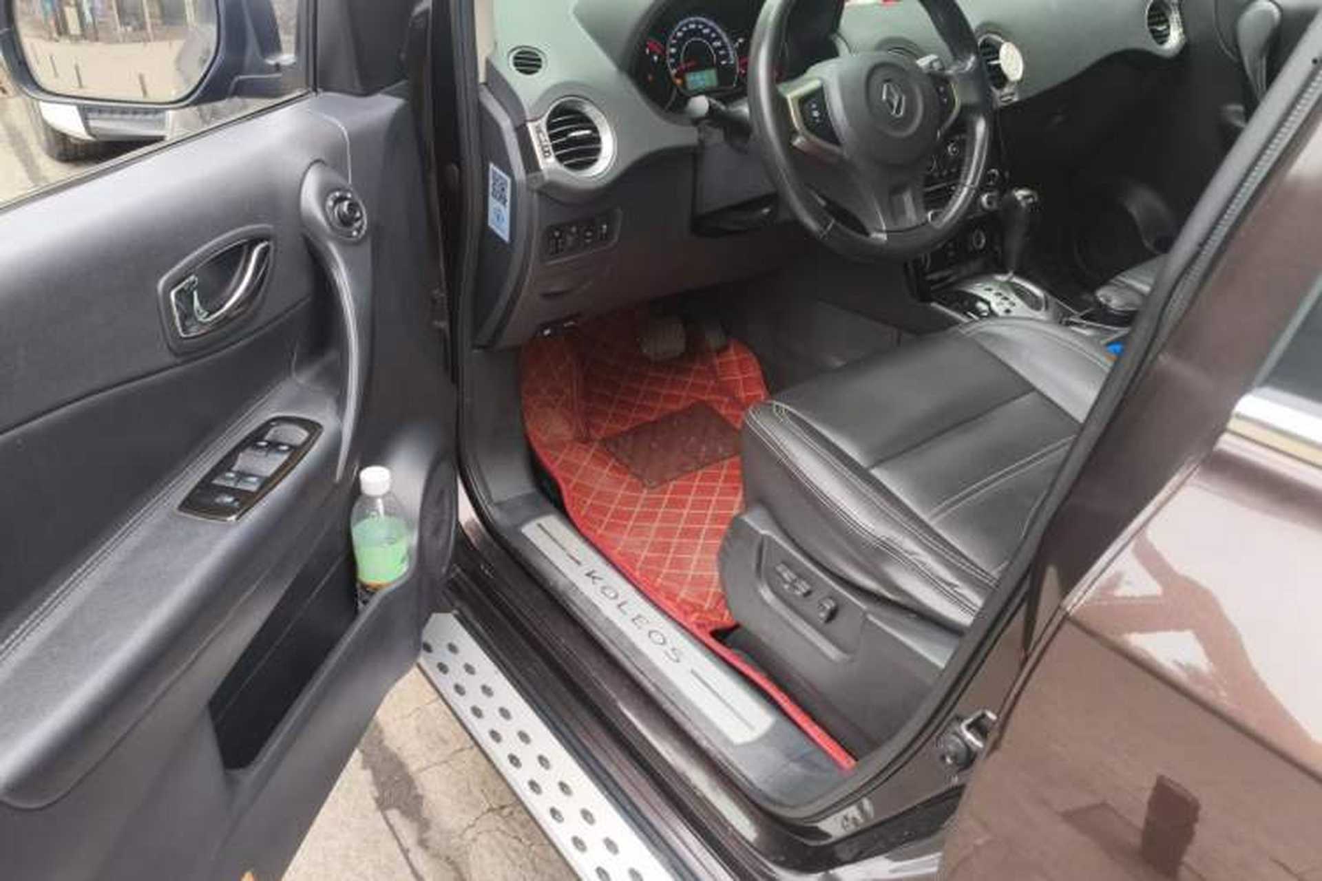 Used Renault Koleos 2014 Revised Version 2.5L Two-Wheel Drive Urban Edition Driver Seat