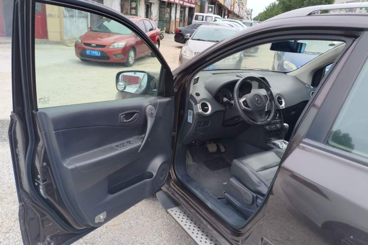 Used Renault Koleos 2014 Revised Version 2.0L Two-Wheel Drive Smart Enjoyment Edition Driver Seat