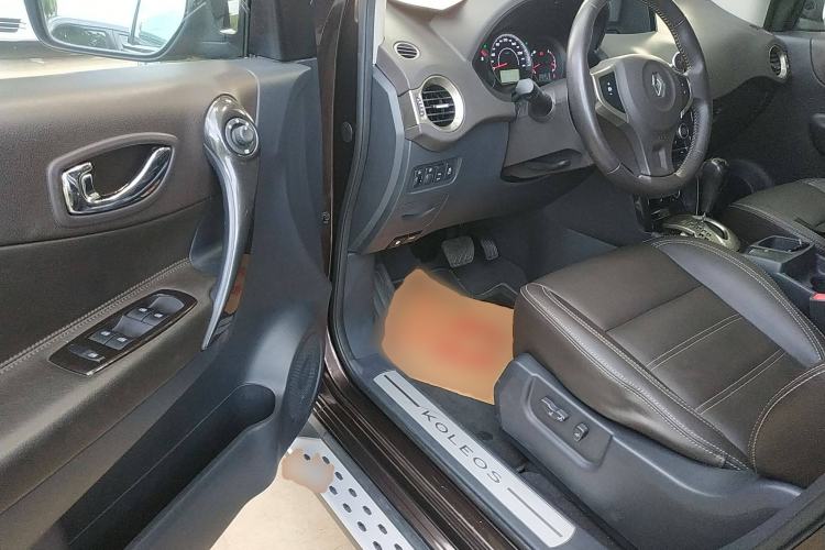 Used Renault Koleos 2014 Revised Version 2.5L Two-Wheel Drive Comfort Edition Driver Seat