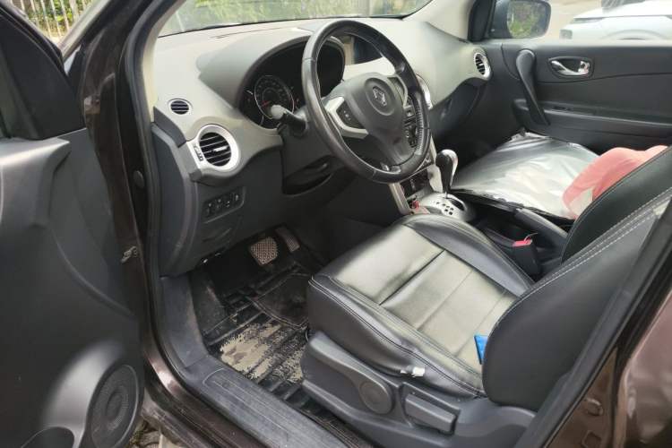 Used Renault Koleos 2014 Revised Version 2.0L Two-Wheel Drive Fashion Edition Driver Seat