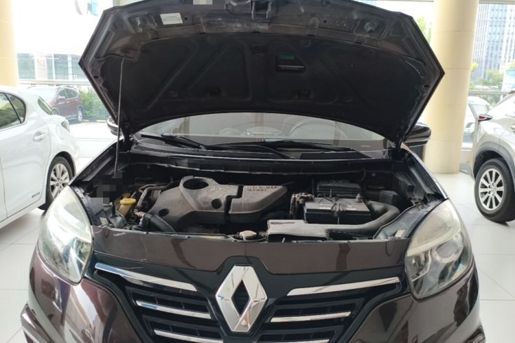 Used Renault Koleos 2014 Revised Version 2.5L Two-Wheel Drive Comfort Edition Engine Bay