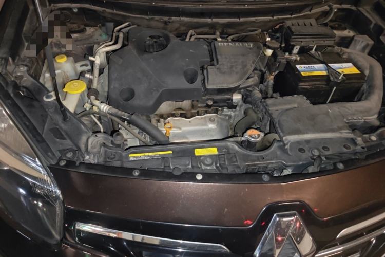Used Renault Koleos 2014 Revised Version 2.5L Two-Wheel Drive Comfort Edition Engine Bay