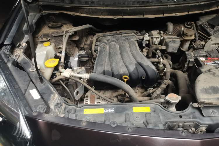 Used Renault Koleos 2014 Revised Version 2.0L Two-Wheel Drive Smart Enjoyment Edition Engine Bay Right