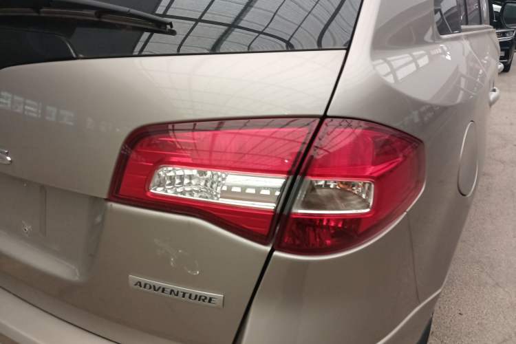 Used Renault Koleos 2014 2.0L Two-Wheel Drive Comfort Edition Exterior 6
