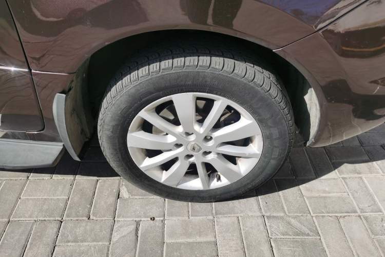 Used Renault Koleos 2014 2.0L Two-Wheel Drive Fashion Edition Exterior 7