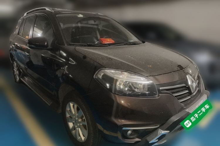 Used Renault Koleos 2014 2.0L Two-Wheel Drive Fashion Edition Front Right 45 Deg
