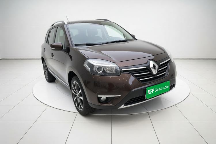 Used Renault Koleos 2014 Revised Version 2.0L Two-Wheel Drive Fashion Edition Front Right 45 Deg