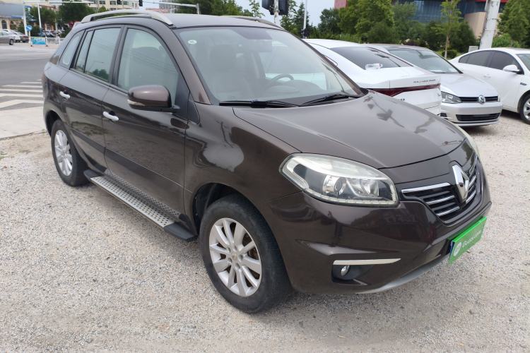 Used Renault Koleos 2014 Revised Version 2.0L Two-Wheel Drive Smart Enjoyment Edition Front Right 45 Deg
