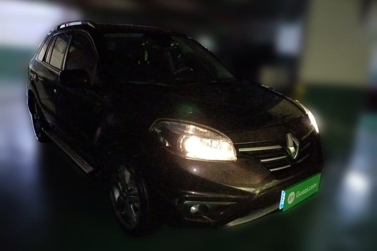 Used Renault Koleos 2014 Revised Version 2.5L Two-Wheel Drive Comfort Edition Front Right 45 Deg