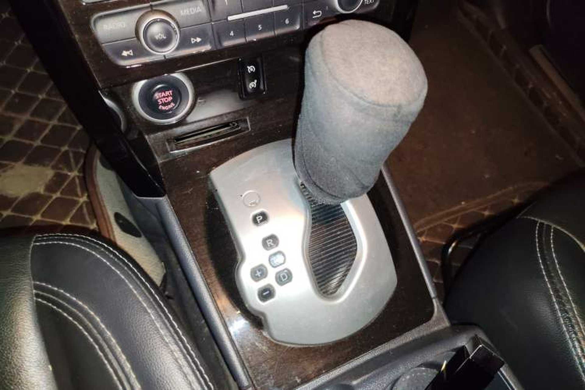 Used Renault Koleos 2014 2.5L Two-Wheel Drive Comfort Edition Gear Lever